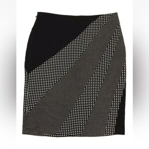 Worthington Black and White Dotted Pencil Skirt# Size 10 petite-Full length 21”